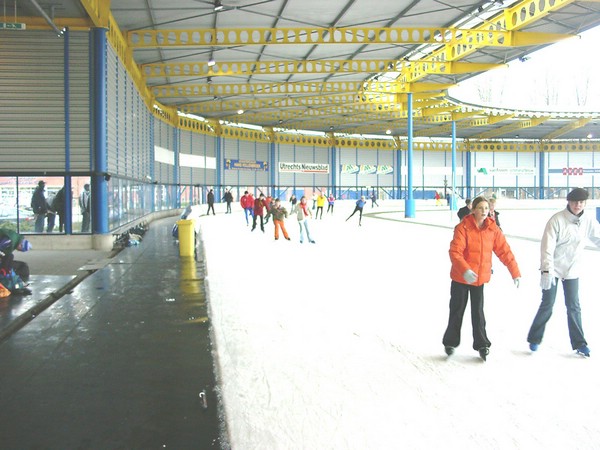 DNIJ legt schaatsen vast klaar