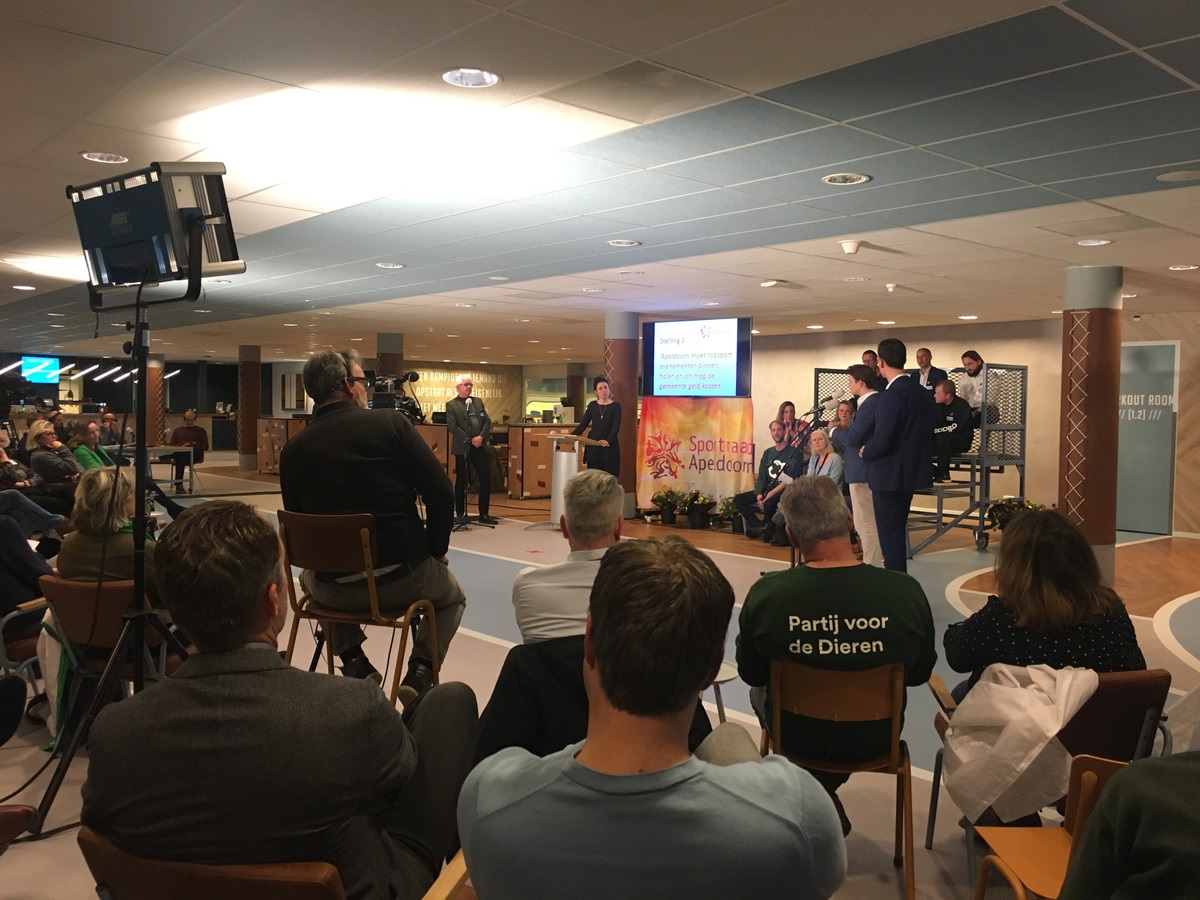 TERUGKIJKEN SPORTDEBAT 8 MAART 