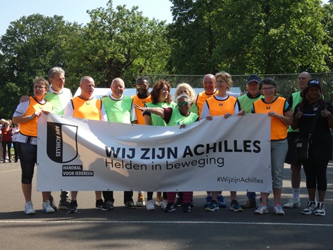 Bijlage persbericht Foto Achilles 60 jaar reunie - Oldstars Handbal