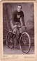Wielrenner R.L. (Louis) de Fielietaz Goethart 1897 Foto CODA Beeldbank