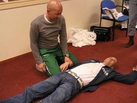 Samenwerking Sportraad en Verenigingsburo: 1e workshop AED een succes.